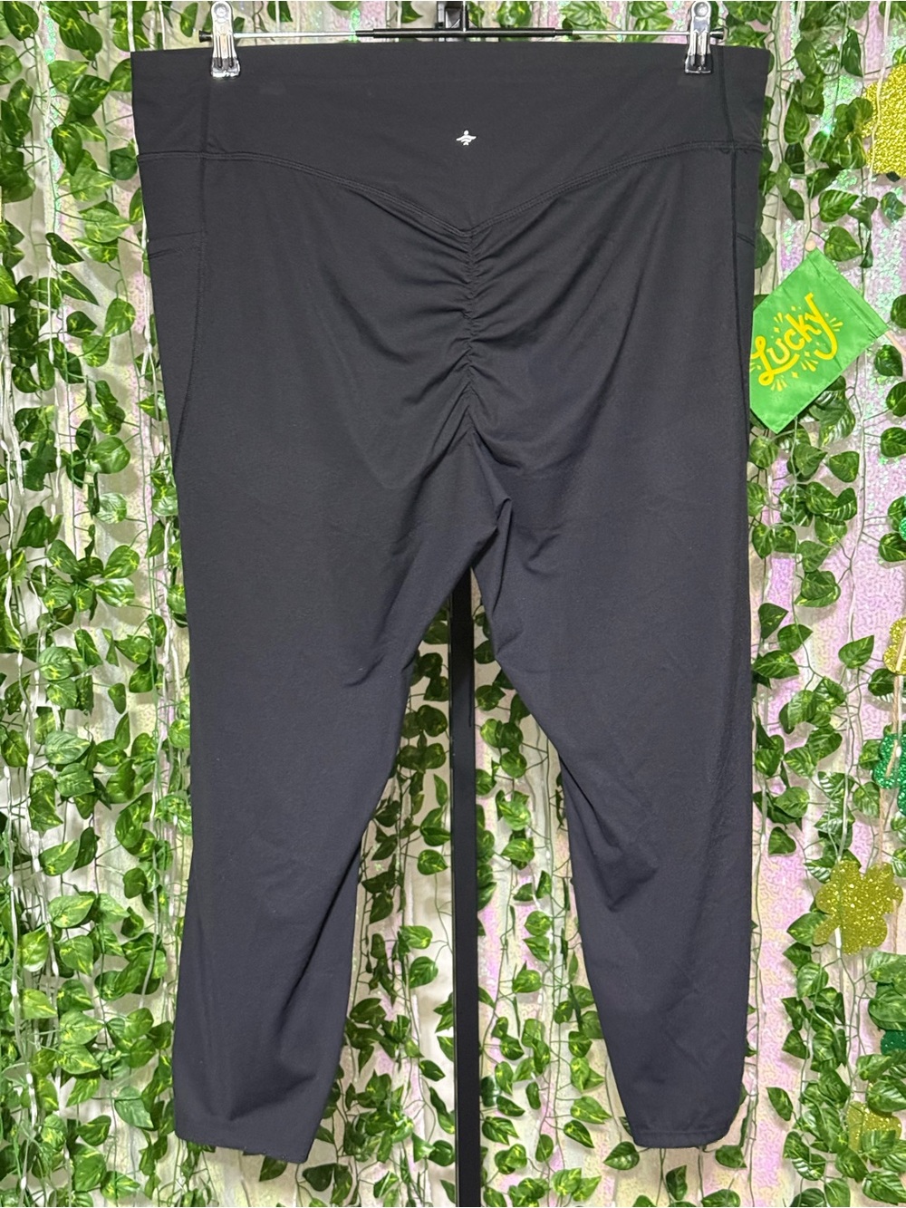 HALARA Black High-Waist Scrunch Leggings - Picture 6 of 7